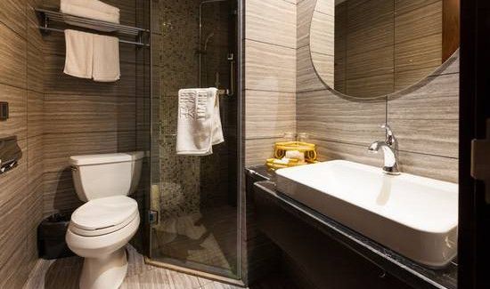 新入住的高层厕所反味