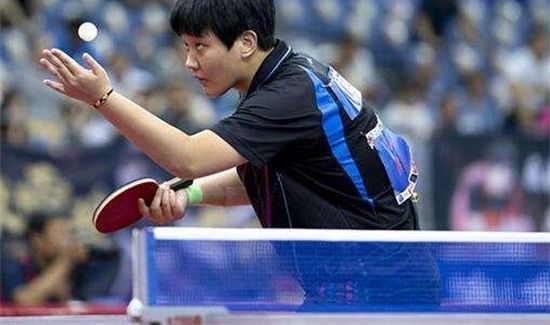 乒乓球握拍姿势