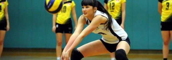 排球击球后动作