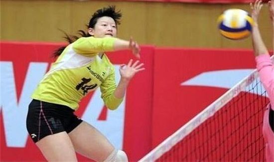 排球扣球发力顺序