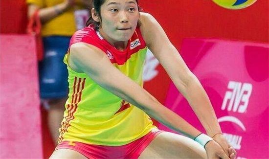 排球击球部位与击球点