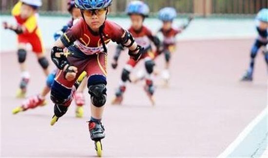 单排轮滑怎么发力