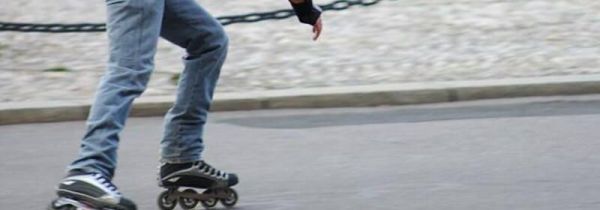 单排轮滑怎么发力