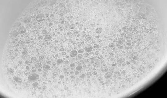 棉袄上的霉斑怎么去掉