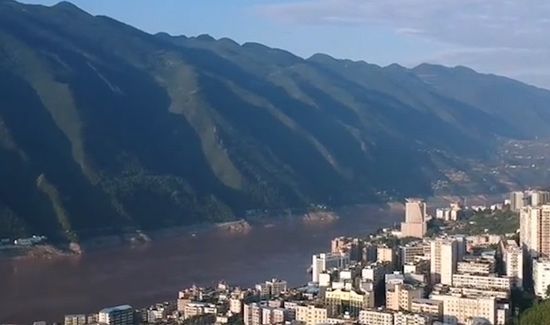 长江三峡指的是哪三峡