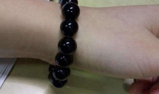 什么人不适合戴黑水晶