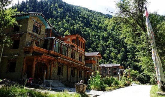 羊茸哈德村海拔多少