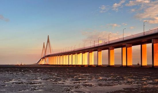 2008年五月全长36公里的什么大桥