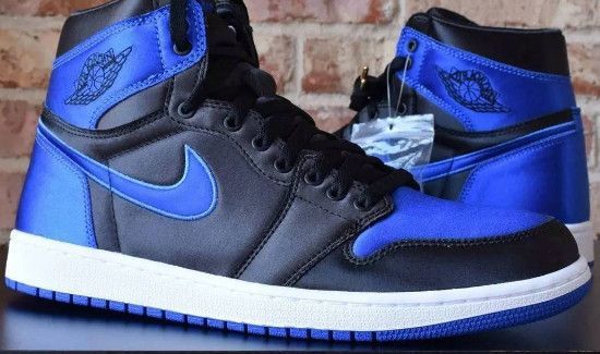 aj1蓝丝绸限定多少双