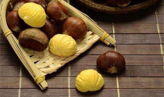 板栗和橘子能同时吃吗