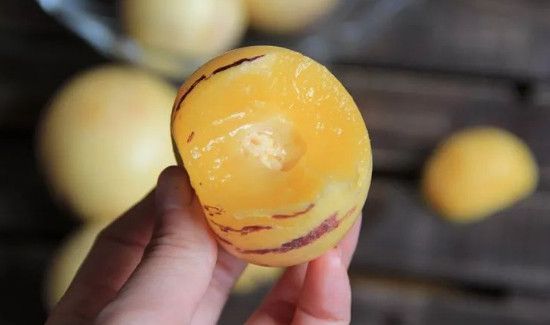 人参果可以和柿子一起吃吗?