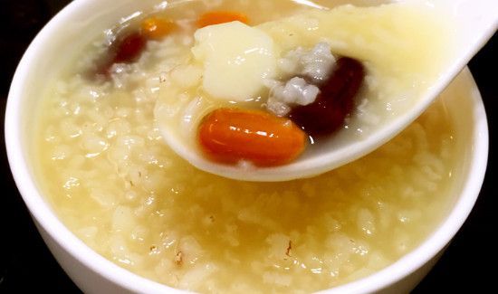 大米红枣枸杞粥的功效