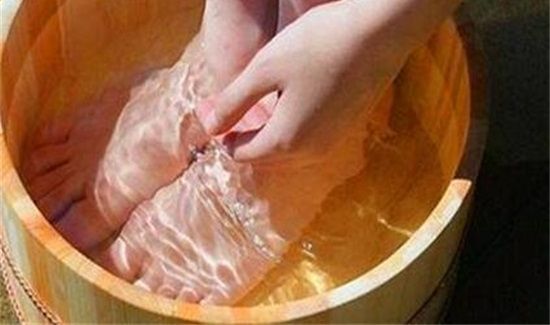 泡脚的坏处与禁忌