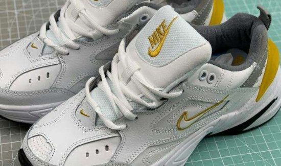 耐克m2k后面几个孔