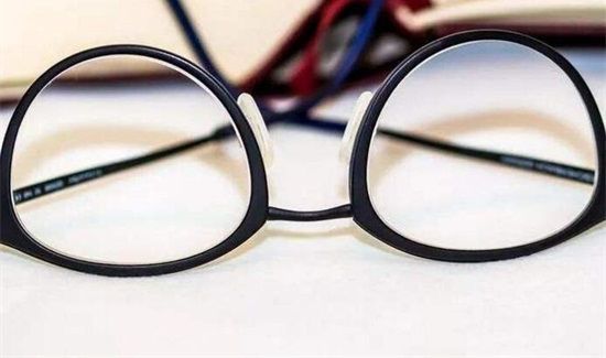 眼镜总是滑下来怎么办