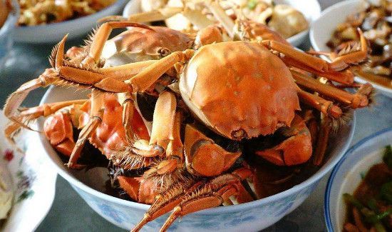 吃螃蟹可以喝橙汁吗