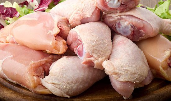 吃鸡肉可以吃柿子吗