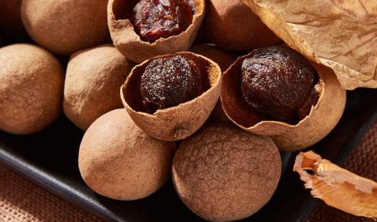 柿子和干桂圆能一起吃吗