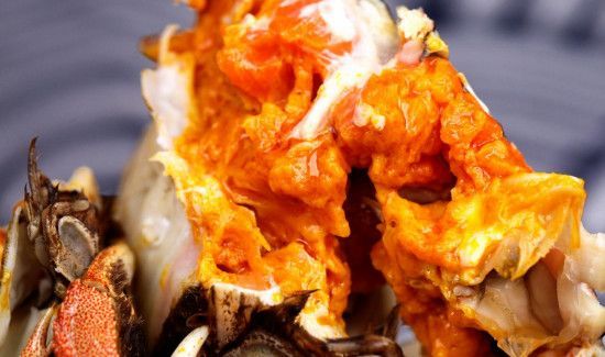 蟹黄上面的黑色膜衣能吃吗