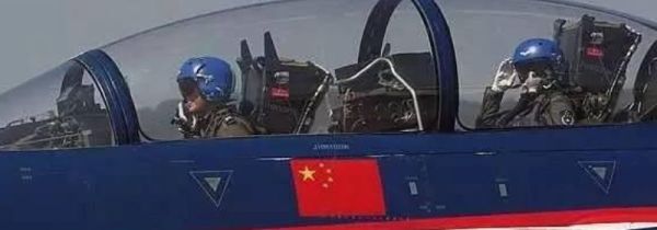 试飞员和飞行员的区别