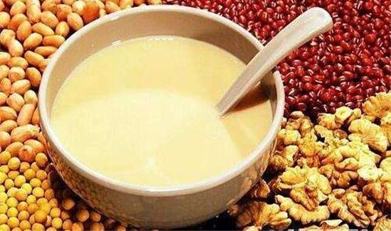 豆浆和牛奶可以混合在一起喝吗