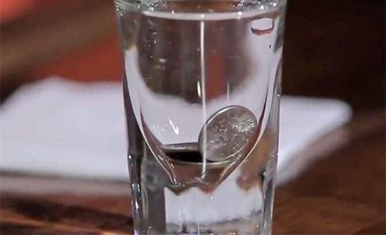 隔夜的水为什么不能喝