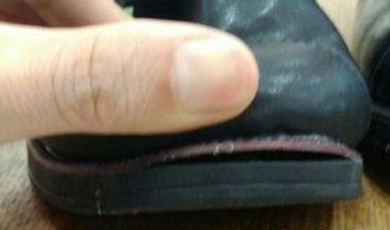 皮鞋放久了脱胶怎么办