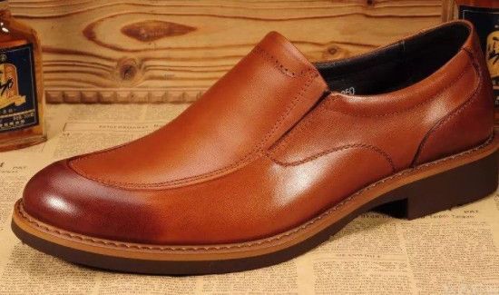 皮鞋放久了为什么会烂