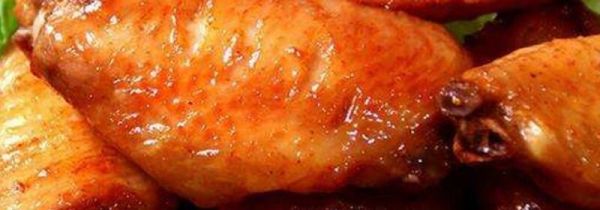 鸡翅先腌制还是先焯水