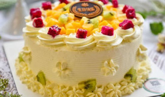 生日蛋糕插蜡烛的讲究