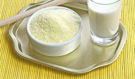 奶粉冲好多久孩子就不能喝了