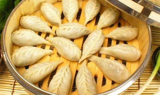 蒸饺粘锅怎么办