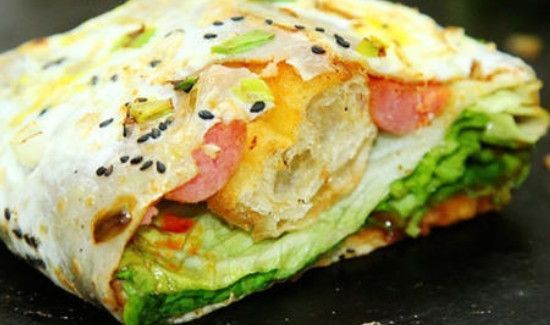 粘锅的纸是锡纸吗