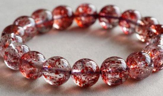 一招鉴别染色的水晶