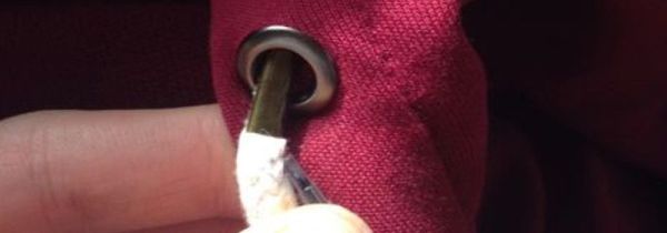 卫衣绳子怎么穿回去