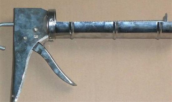 胶枪怎么拆下来