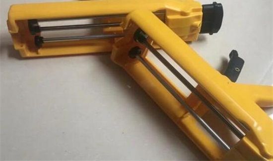 胶枪怎么安装