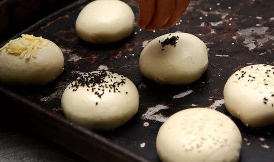 烤箱能烤生包子吗