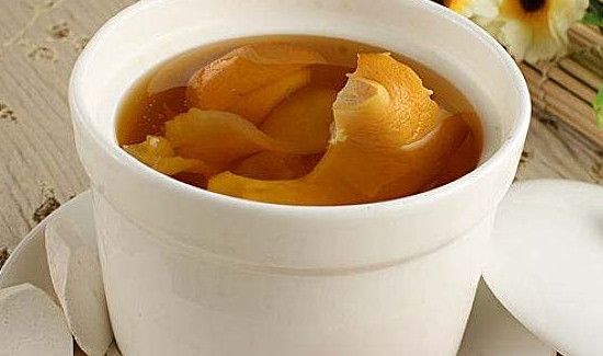 炖花胶汤要放什么药材