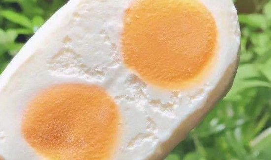 双蛋黄雪糕为什么不能吃