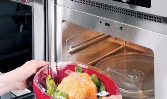 烤箱可以当微波炉用吗