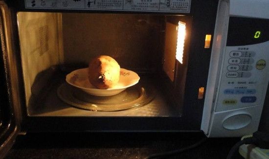 微波炉烤红薯不包纸