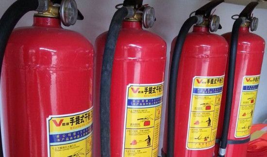 灭火器的使用方法四步