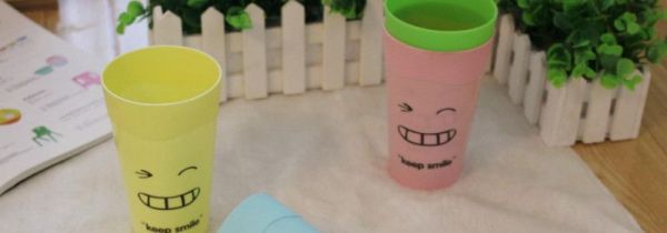 塑料杯子喝热水有味道