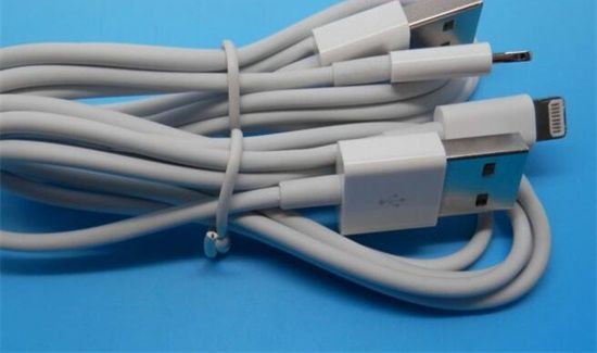 数据线里面的四根线分别是什么