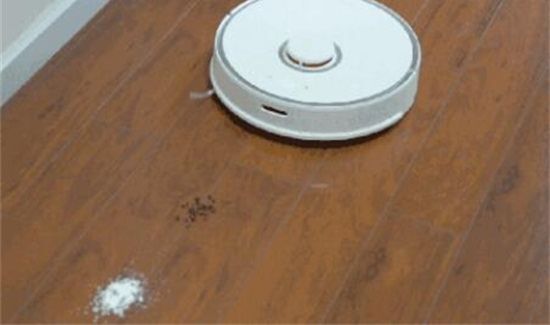 扫地机器人为什么倒着走