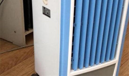 空调扇为什往外流水