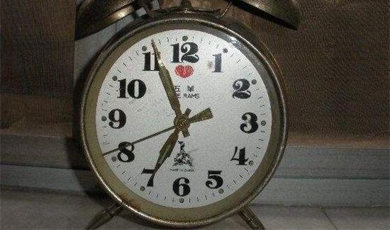 闹钟为什么不能用南孚