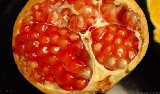 哈密瓜和石榴可以一起吃吗