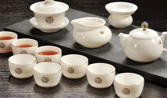 玉瓷茶具有毒吗